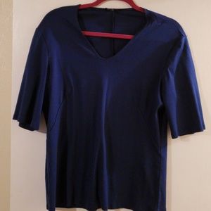 Navy blue quarter sleeve top